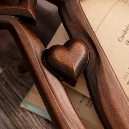 🔥 Last Day 49% OFF – Hand-Carved Intertwined Hearts Wooden Cross ❤️ Perfect Wedding & Anniversary Gift ✝️💞