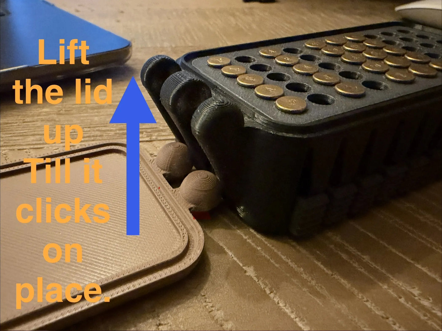 💥🔥Quick Access Ammo Storage Box – 50 Round Lift-Up Design Cartridge Organizer for Range & Storage