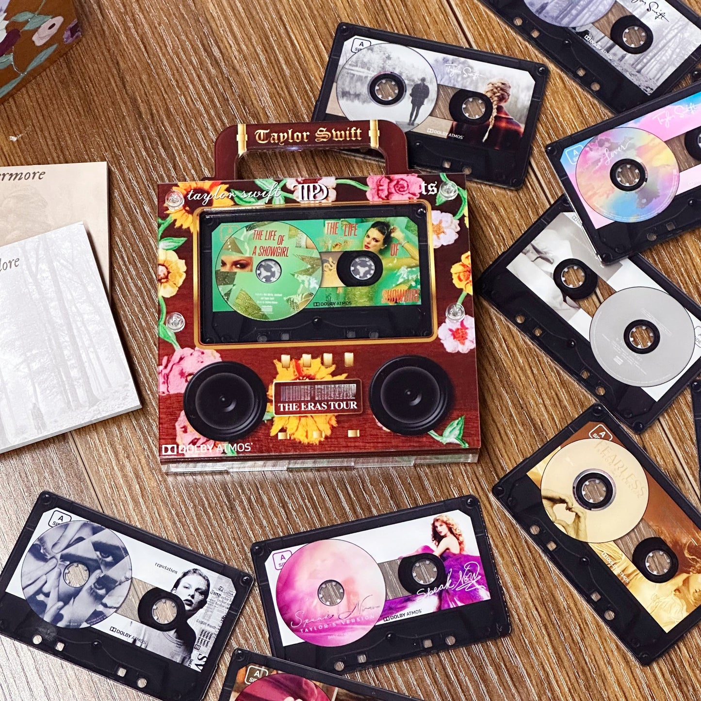 🔥Retro Speaker NFC Cassette Fridge Magnet🃏📻-Play classic music via magnetic scene cards 🎶✨