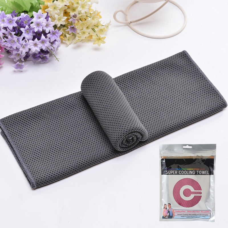 ❄️ Instant Cooling Towel – Lightweight Super Absorbent Towel for Sports, Travel & Outdoor Heat Relief